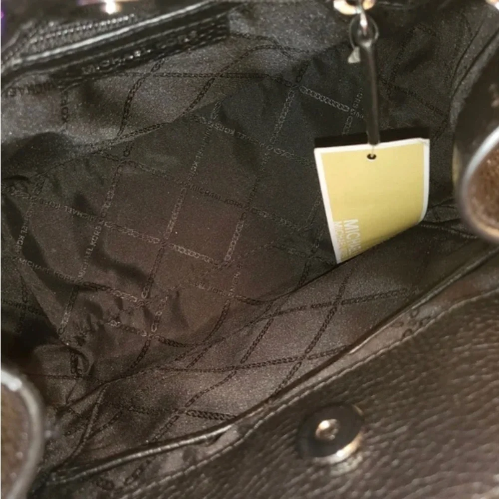 Michael Kors Pebbled Leather Chain Bag Black